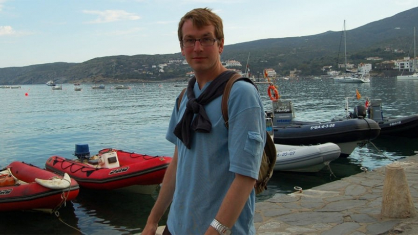 Умер писатель Александр Гаррос Умер писатель Александр Гаррос