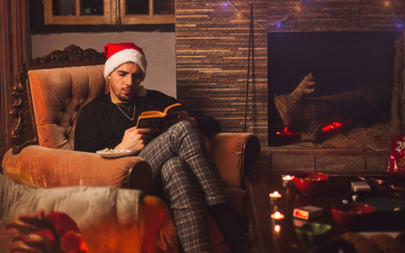 Новогодние традиции для книголюбов