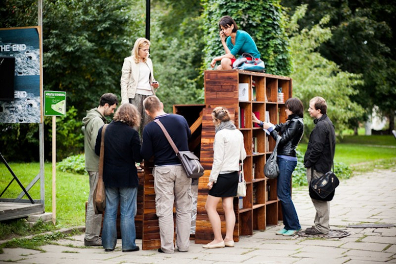 Книги в парках