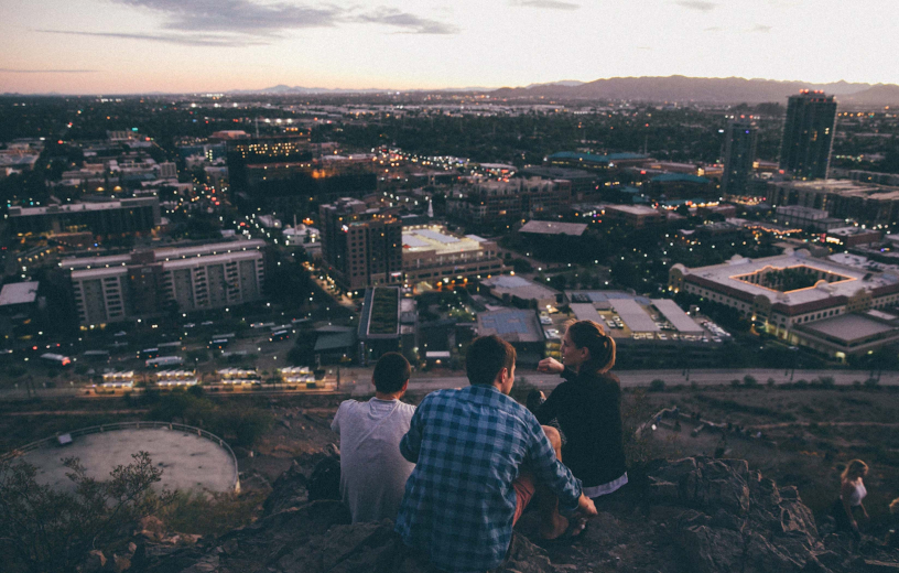 Что почитать на выходных: «Трое» Валери Перрен