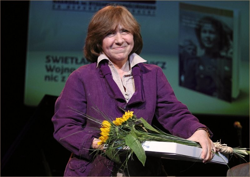 Светлана Алексиевич победила в народном голосовании «Большой книги»