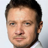 Джереми Реннер Джереми Реннер